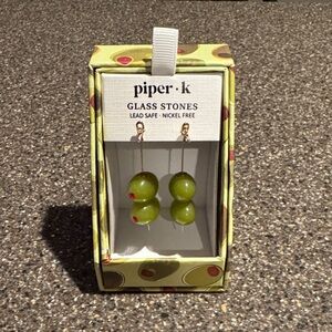 Piper K Glass Stones Earrings